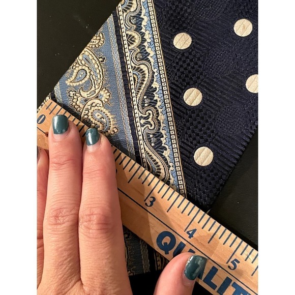 Yves Francois Made in France Vintage Tie - Picture 6 of 6